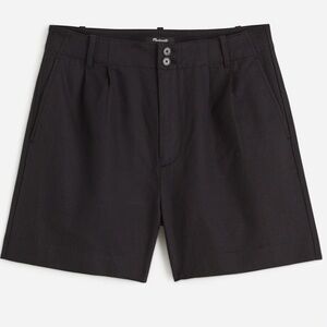 Madewell Drapey Twill Pleated Short, Size 6, Black
